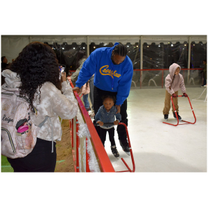 Ice Skating - Image 4